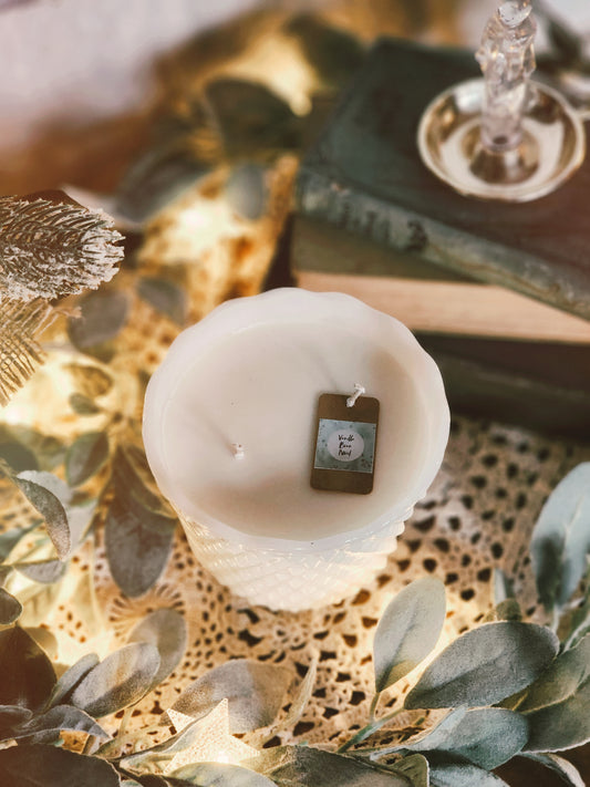 Vintage White Milk Glass Candle - Vanilla Bean Noel
