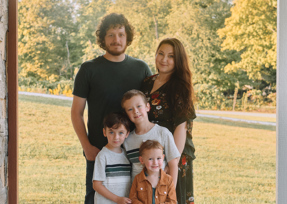 Welcome to Janey’s Candle Co. — Where Creativity, Family, and Cozy Moments Come Together
